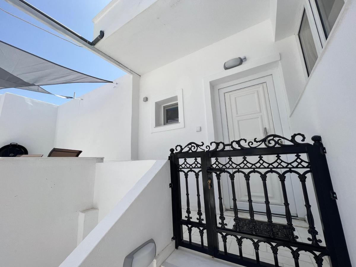 3 Bedroom House Included Free Car Rental Perissa  Buitenkant foto