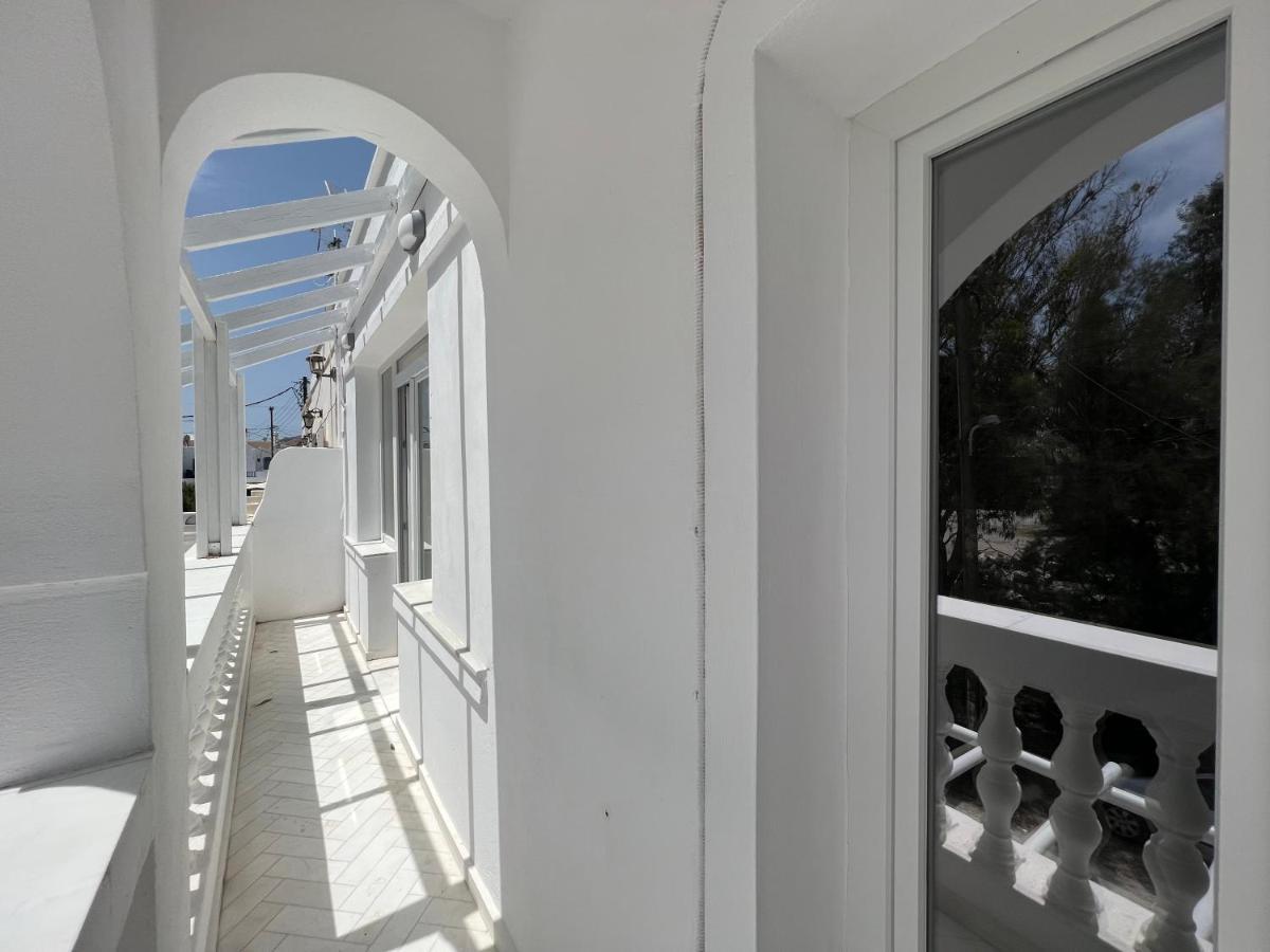 3 Bedroom House Included Free Car Rental Perissa  Buitenkant foto