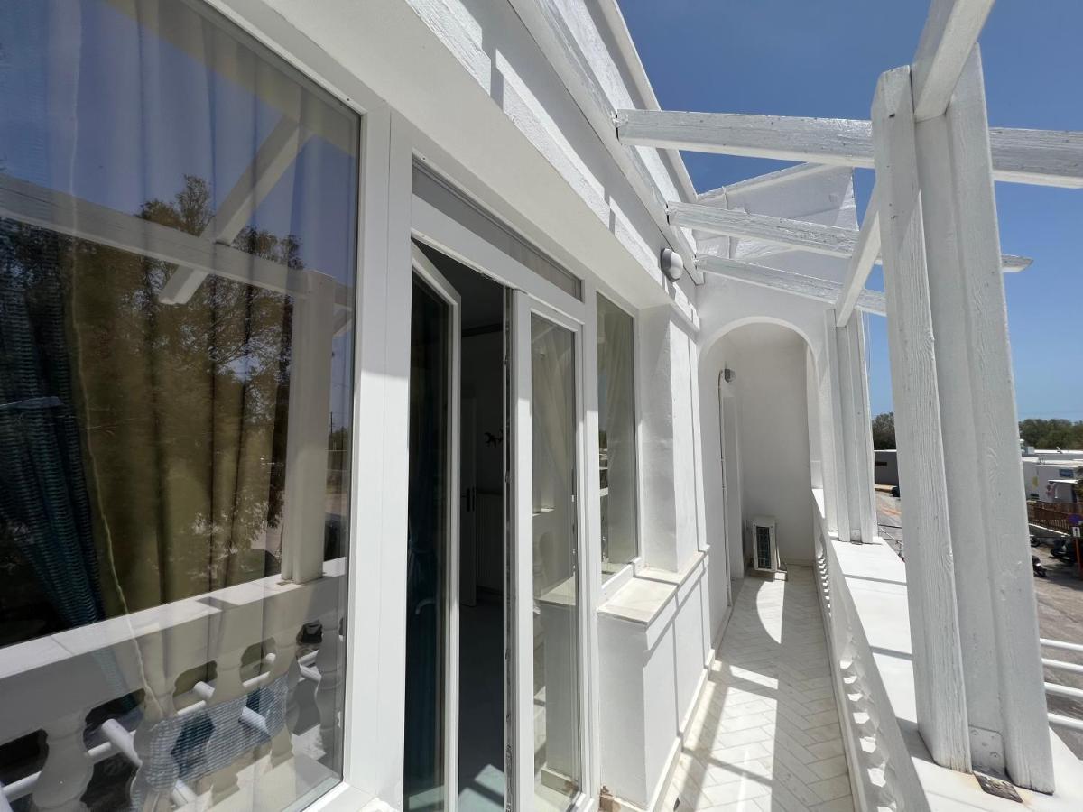 3 Bedroom House Included Free Car Rental Perissa  Buitenkant foto